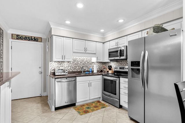 9660 Shore Dr Unit 103, Myrtle Beach, SC 29572