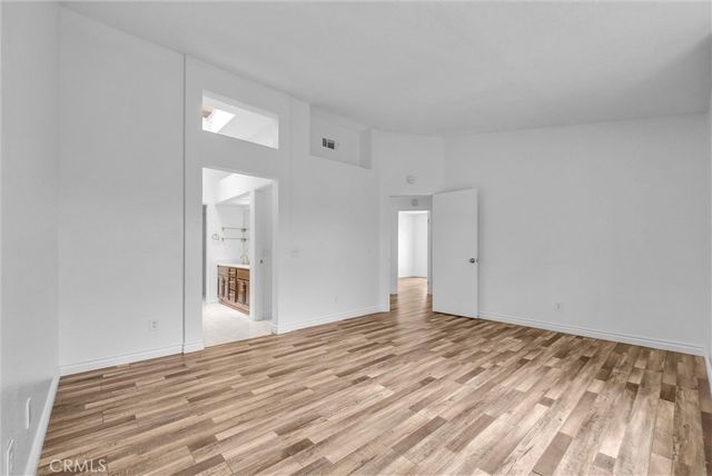 678 Azure Lane 5, Corona, CA 92879