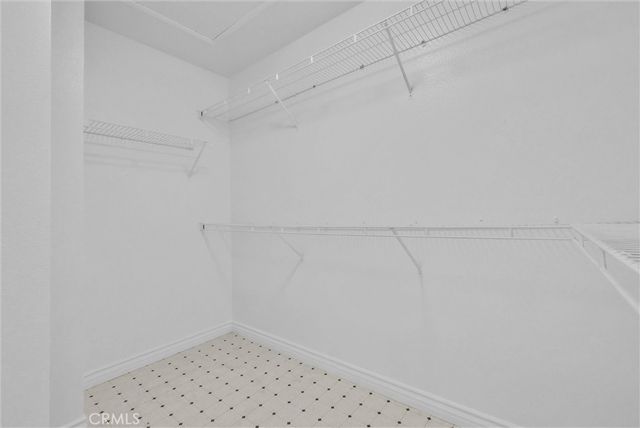 678 Azure Lane 5, Corona, CA 92879