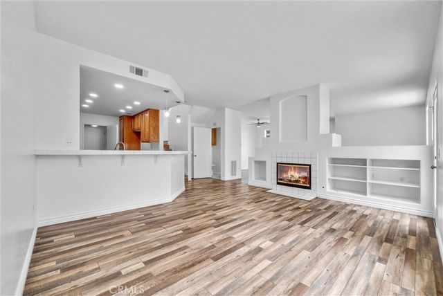 678 Azure Lane 5, Corona, CA 92879