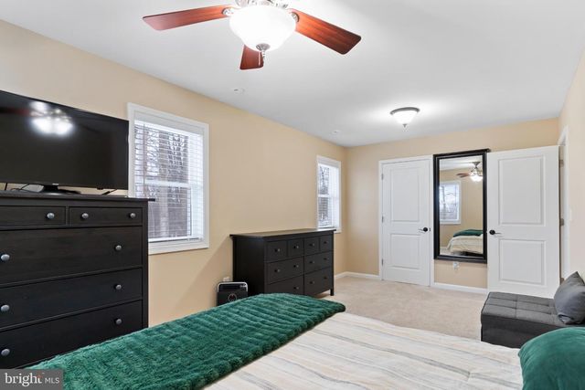 214 W RIDGE, Dillsburg, PA 17019