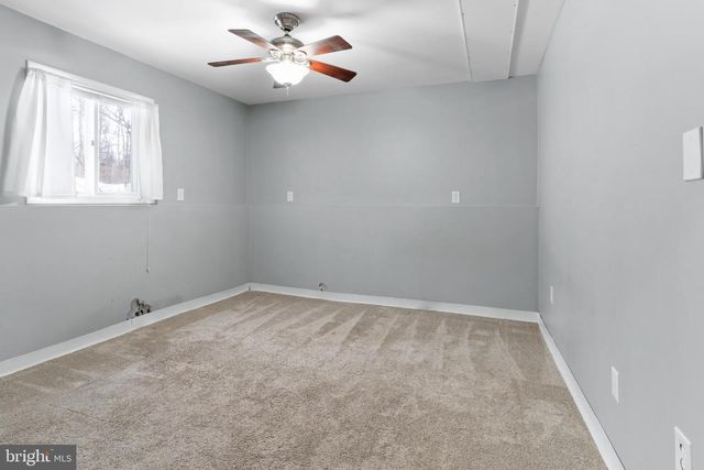 214 W RIDGE, Dillsburg, PA 17019