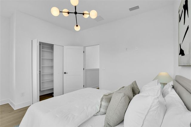 3002 W PLATT 2, Tampa, FL 33609