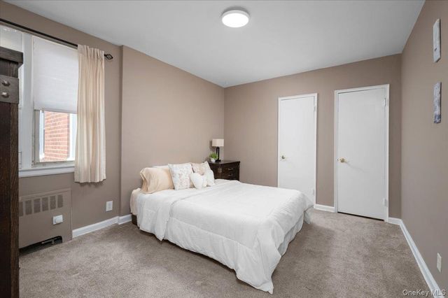 13 Bryant Crescent 2K, White Plains, NY 10604