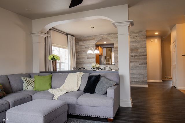 15428 Smithfield Drive, Westfield, IN 46074