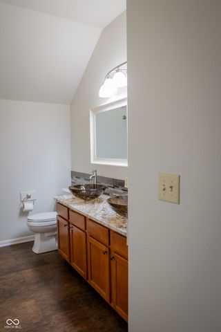 15428 Smithfield Drive, Westfield, IN 46074