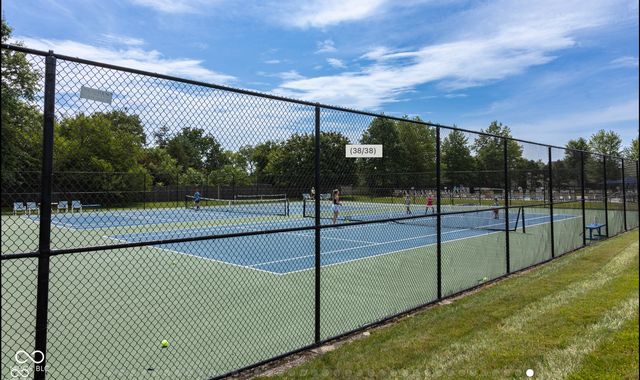 15428 Smithfield Drive, Westfield, IN 46074