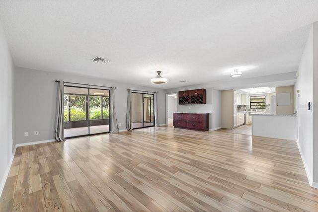 1409 LANGLEY DRIVE 1409, Sun City Center, FL 33573