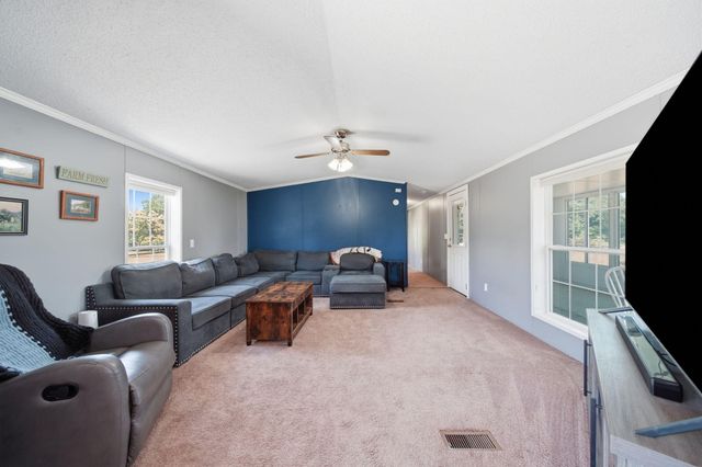 2752 W Mosherville Road, Jonesville, MI 49250