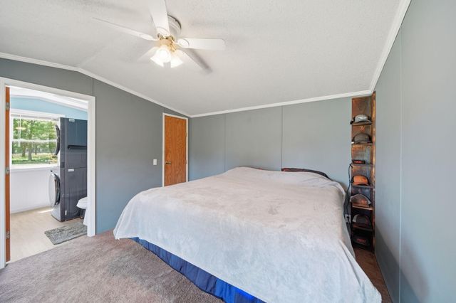 2752 W Mosherville Road, Jonesville, MI 49250