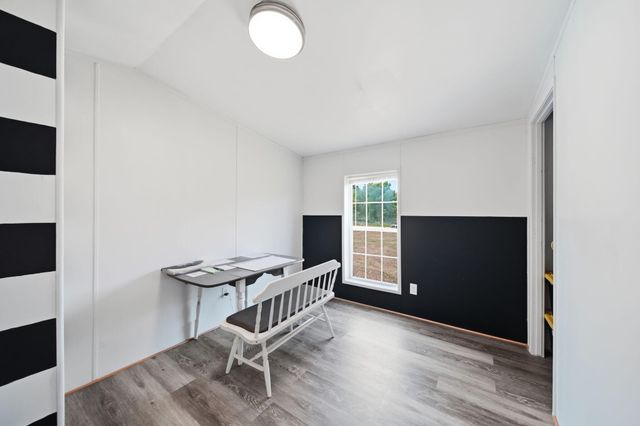 2752 W Mosherville Road, Jonesville, MI 49250
