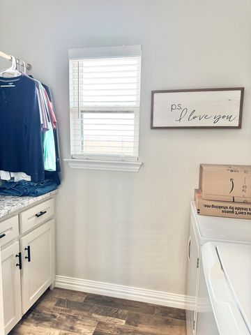 2314 County Rd C2801, Stanton, TX 79782