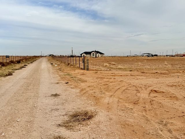 2314 County Rd C2801, Stanton, TX 79782