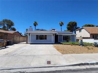 7107 Fenway Avenue, Las Vegas, NV 89147