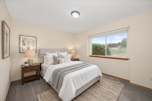 8202 E Tony Ln, Spokane, WA 99217