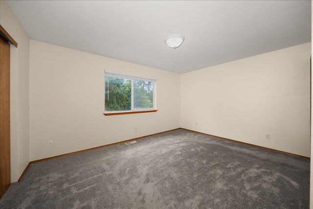 8202 E Tony Ln, Spokane, WA 99217