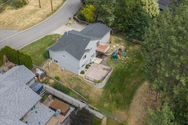 8202 E Tony Ln, Spokane, WA 99217