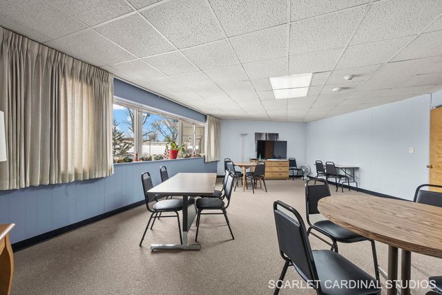 5540 Walnut Avenue 7B, Downers Grove, IL 60515