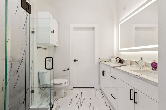 2102 N Prairie Avenue 102, Dallas, TX 75204
