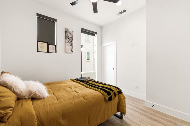2102 N Prairie Avenue 102, Dallas, TX 75204