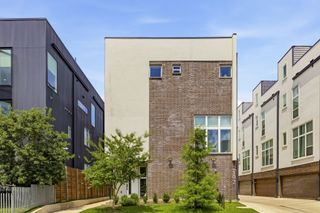 2102 N Prairie Avenue 102, Dallas, TX 75204