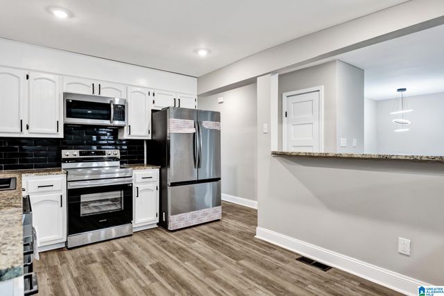 1839 6TH STREET NW, Center Point, AL 35215
