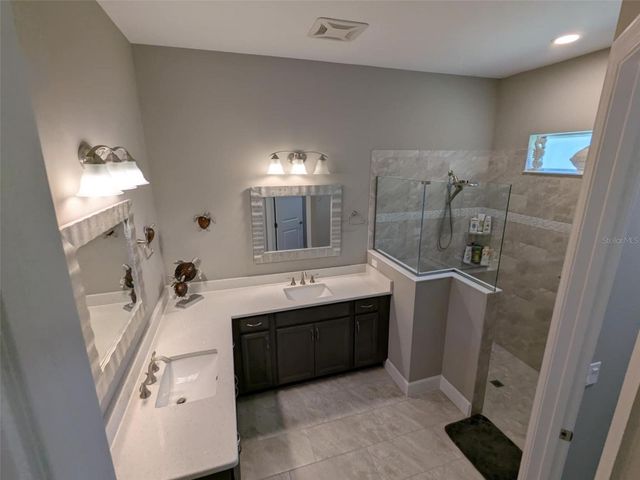 52 BUD HOLLOW DRIVE, Palm Coast, FL 32137