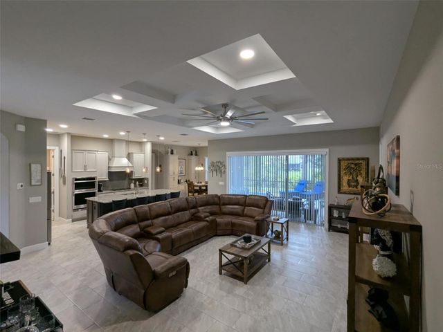 52 BUD HOLLOW DRIVE, Palm Coast, FL 32137