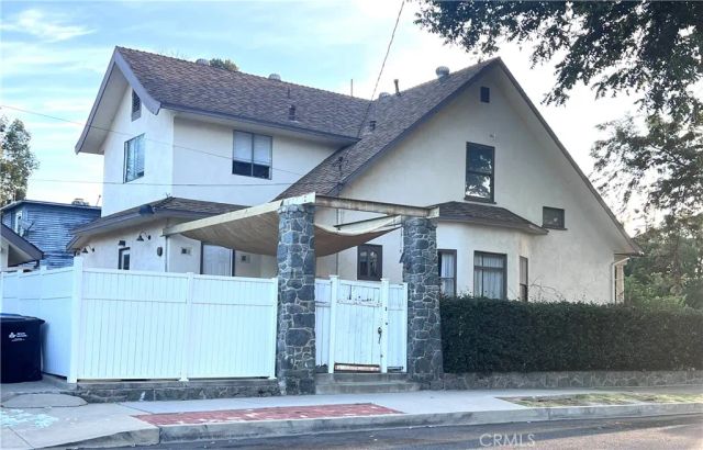807 N Gibbs, Pomona, CA 91767