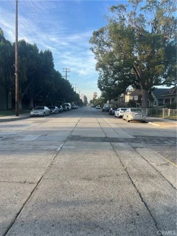 807 N Gibbs, Pomona, CA 91767