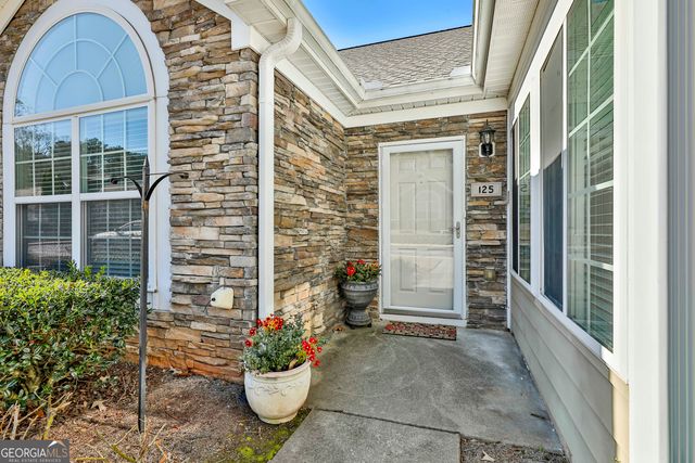 125 Butterton Court, Fayetteville, GA 30214