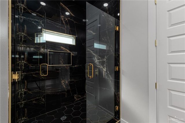 1114 Spanish Oak Drive, Mission, TX 78574