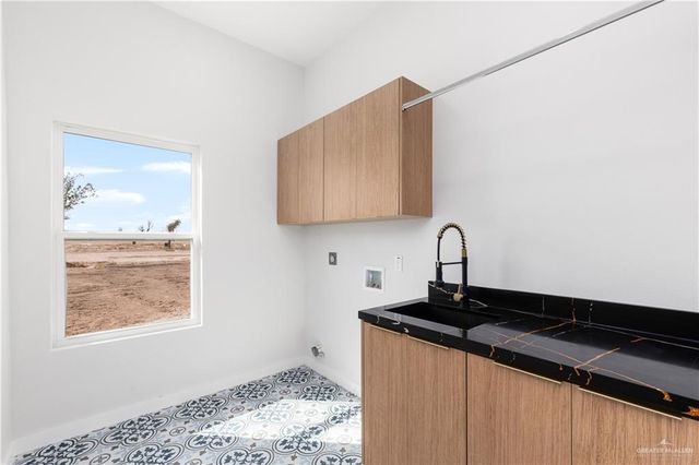 1114 Spanish Oak Drive, Mission, TX 78574