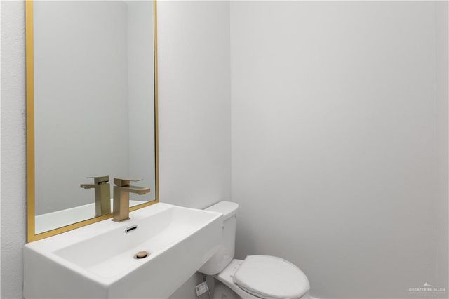 1114 Spanish Oak Drive, Mission, TX 78574