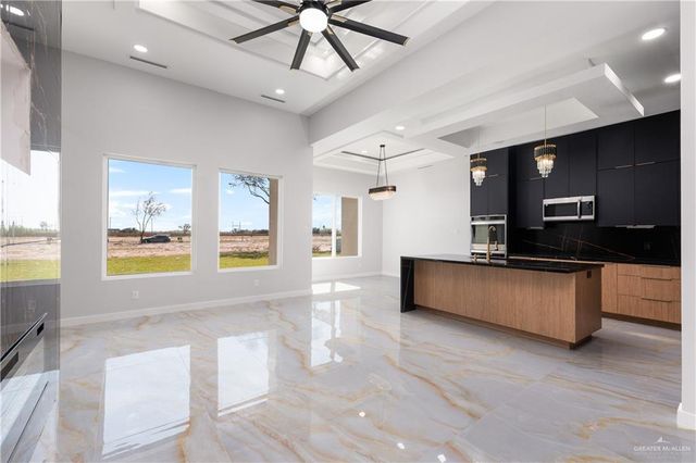 1114 Spanish Oak Drive, Mission, TX 78574