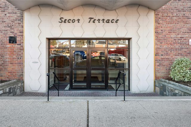 1122 Yonkers Avenue 5J, Yonkers, NY 10704