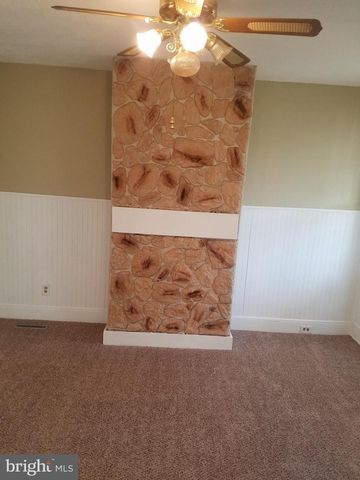 649 BORDENTOWN RD, Burlington, NJ 08016