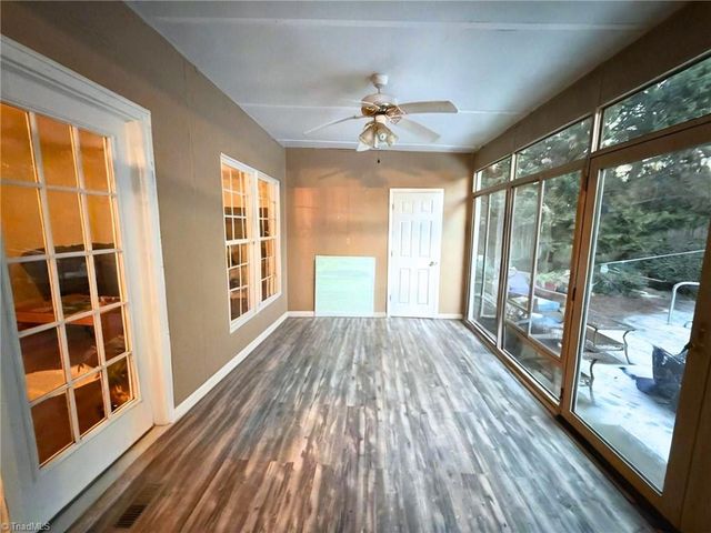 5715 Bayleaf Lane, Greensboro, NC 27455