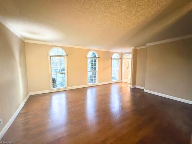 5715 Bayleaf Lane, Greensboro, NC 27455