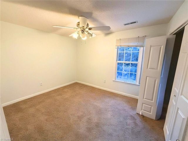 5715 Bayleaf Lane, Greensboro, NC 27455