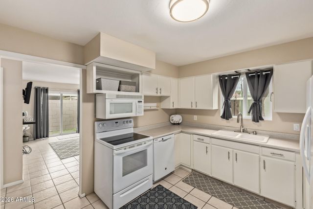 4430 N 28TH Street 8, Phoenix, AZ 85016