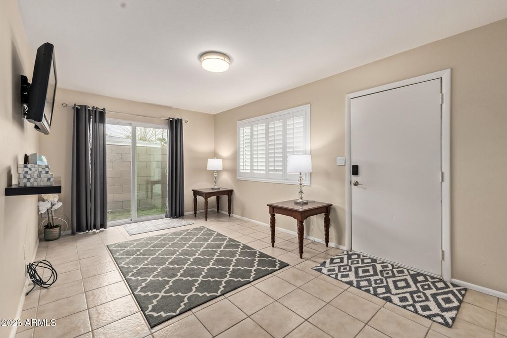 4430 N 28TH Street 8, Phoenix, AZ 85016