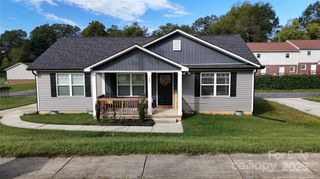 620 13th Street SW, Hickory, NC 28602