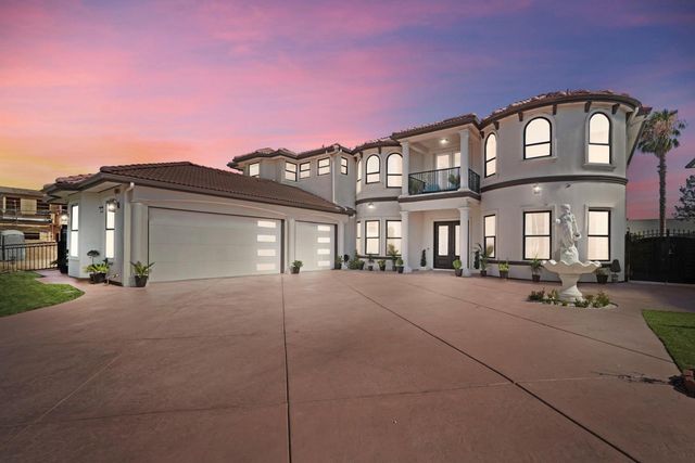 2386 Interlaken Ct, Lodi, CA 95242