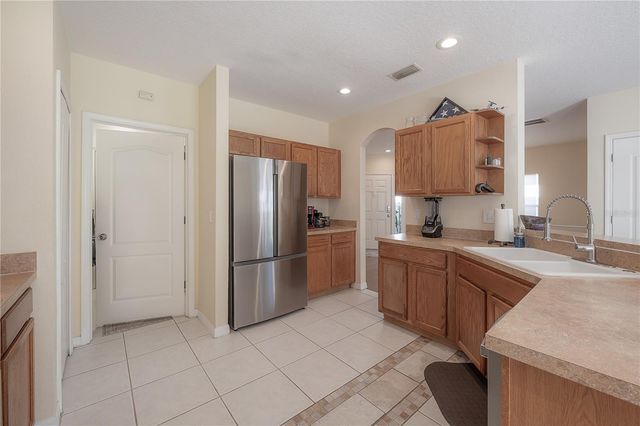 7808 CARRIAGE POINTE DRIVE, Gibsonton, FL 33534