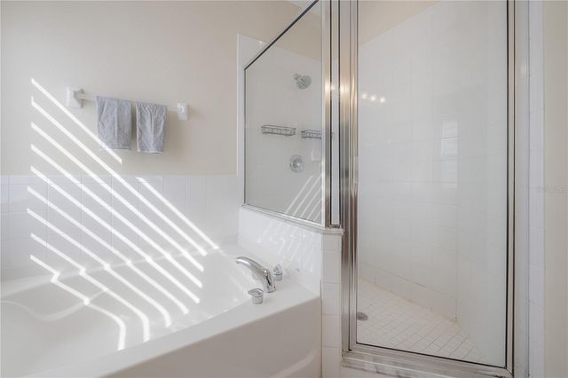 7808 CARRIAGE POINTE DRIVE, Gibsonton, FL 33534