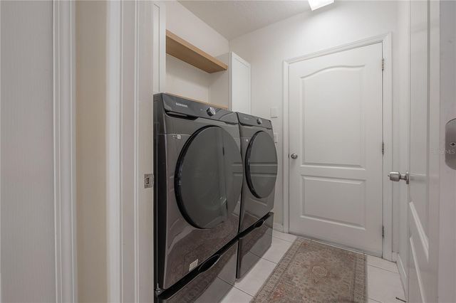 7808 CARRIAGE POINTE DRIVE, Gibsonton, FL 33534