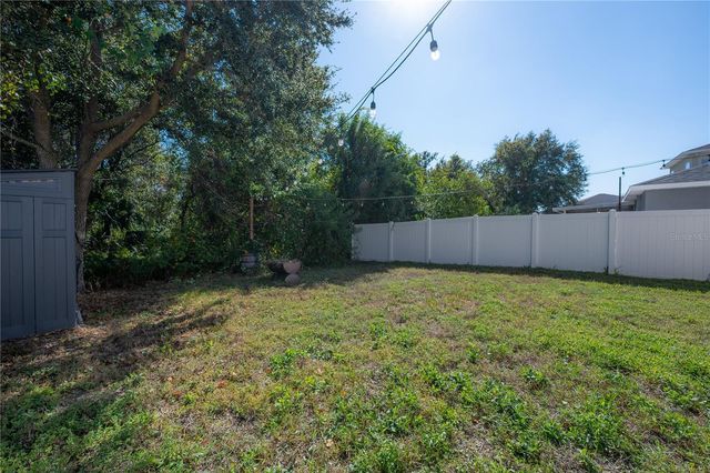 7808 CARRIAGE POINTE DRIVE, Gibsonton, FL 33534
