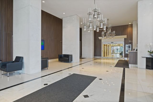 1550 N Lake Shore Drive 2A, Chicago, IL 60610