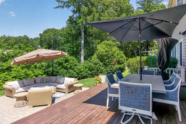11 Long Hill Drive, East Sandwich, MA 02537